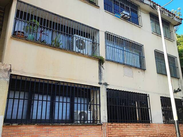 #AP24316LH - Departamento para Venta en Valencia - G - 1